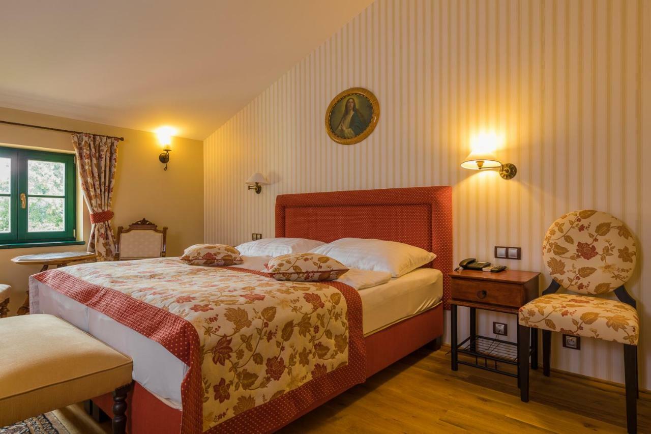 Boutique Hotel Pri Mlyne Лозорно Екстер'єр фото